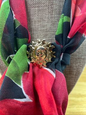 Gold Sun Scarf Ring/clip